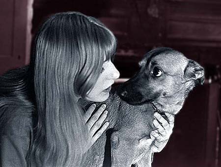 [Photo of Annie and Brandy}