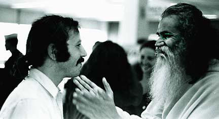 Pict of Robert Altman and Swami Satchidananda