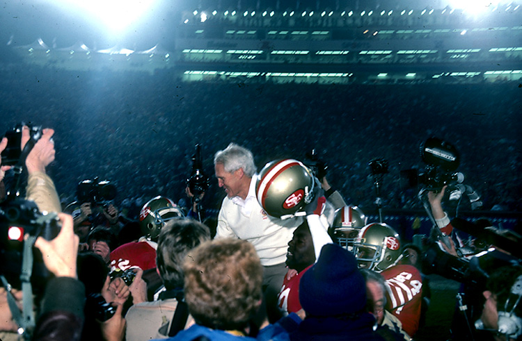 Photo: Coach Bill Walsh 1984